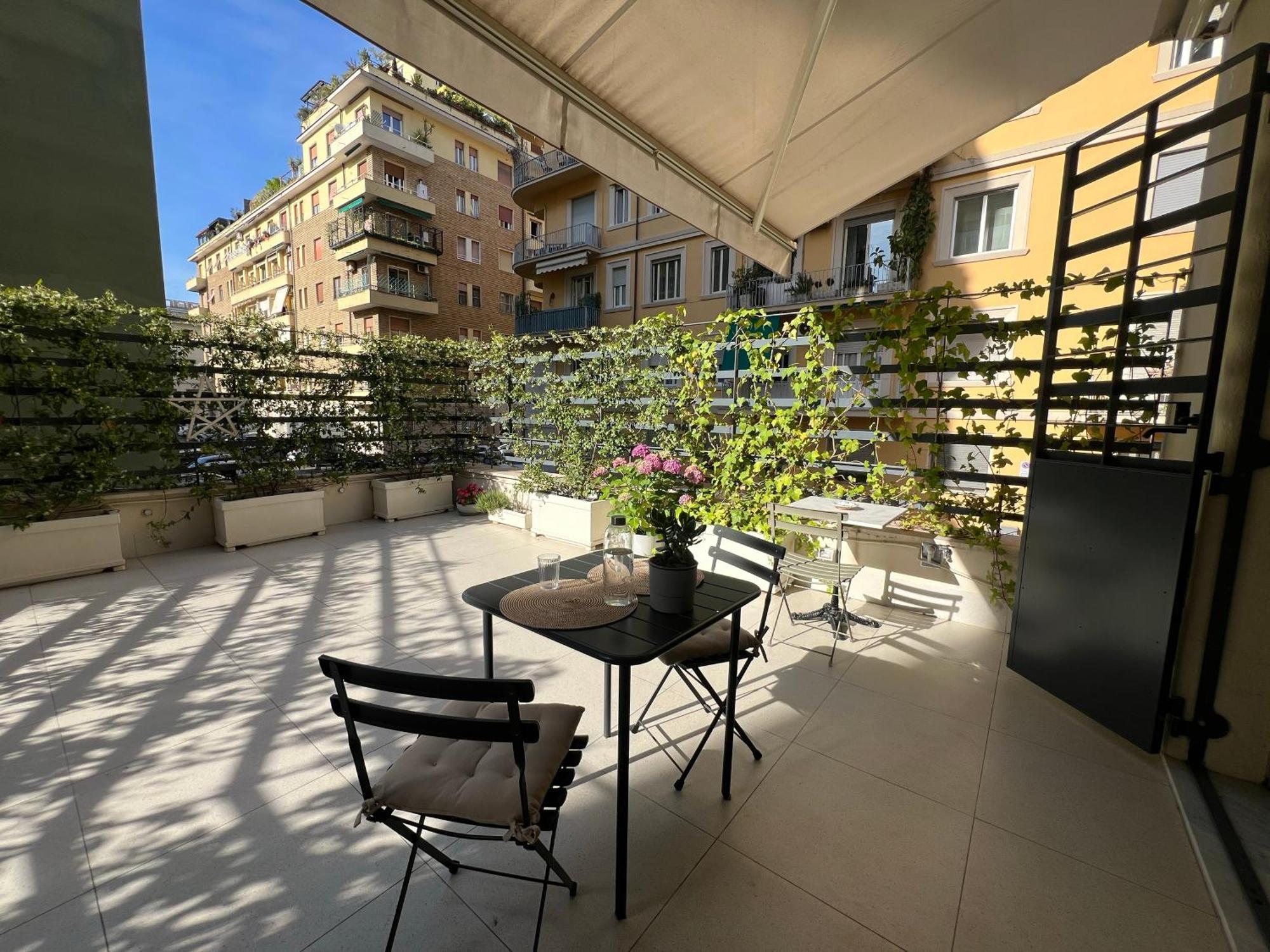 Lungotevere Flaminio 3*